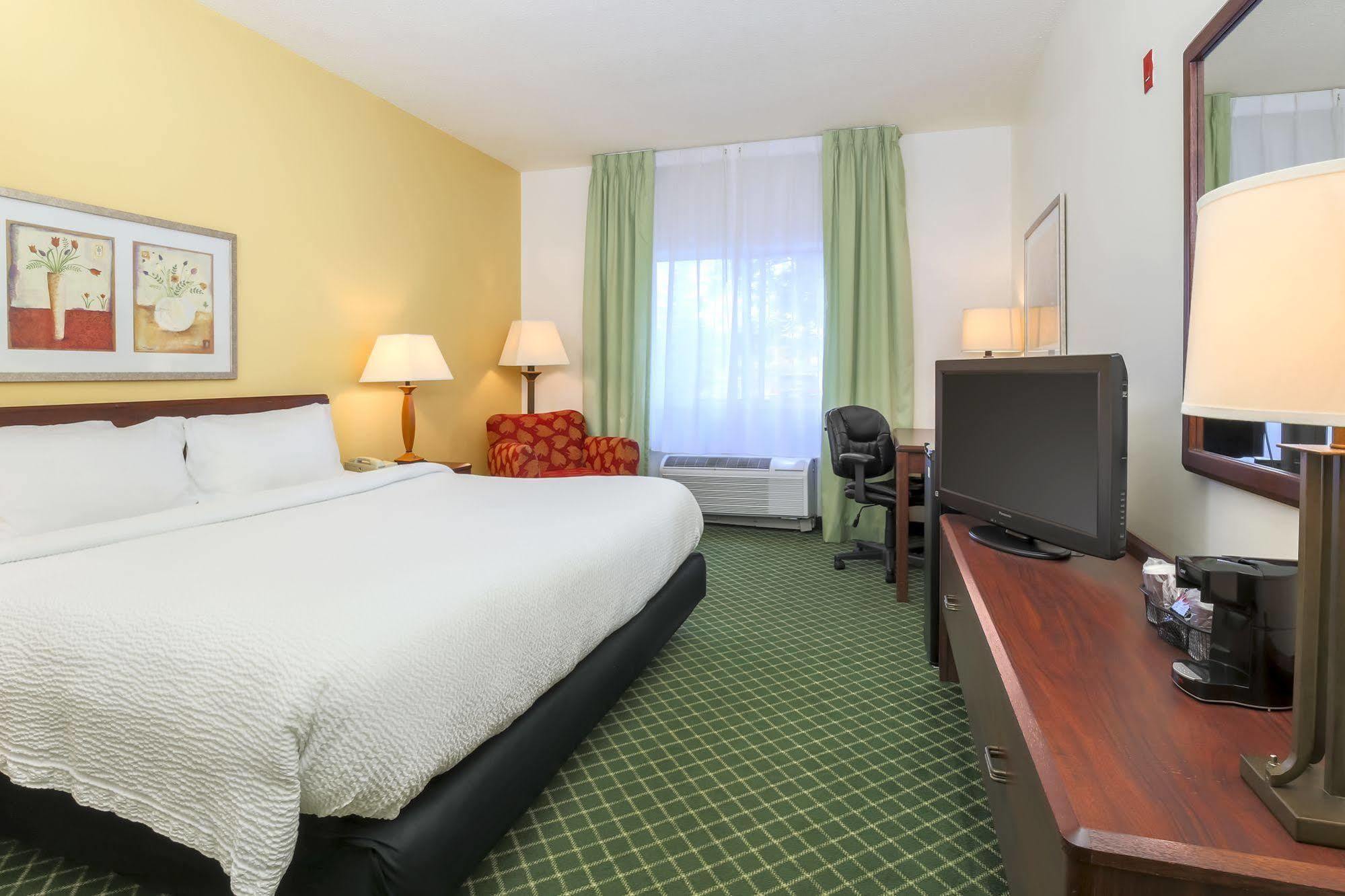 Hotel Wingate By Wyndham Uniontown Exteriér fotografie
