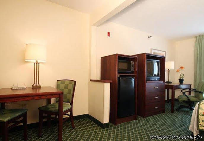 Hotel Wingate By Wyndham Uniontown Exteriér fotografie